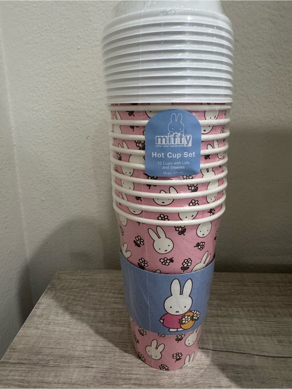miffy Pink & Blue Disposable Hot Cup Set with Bunny Design